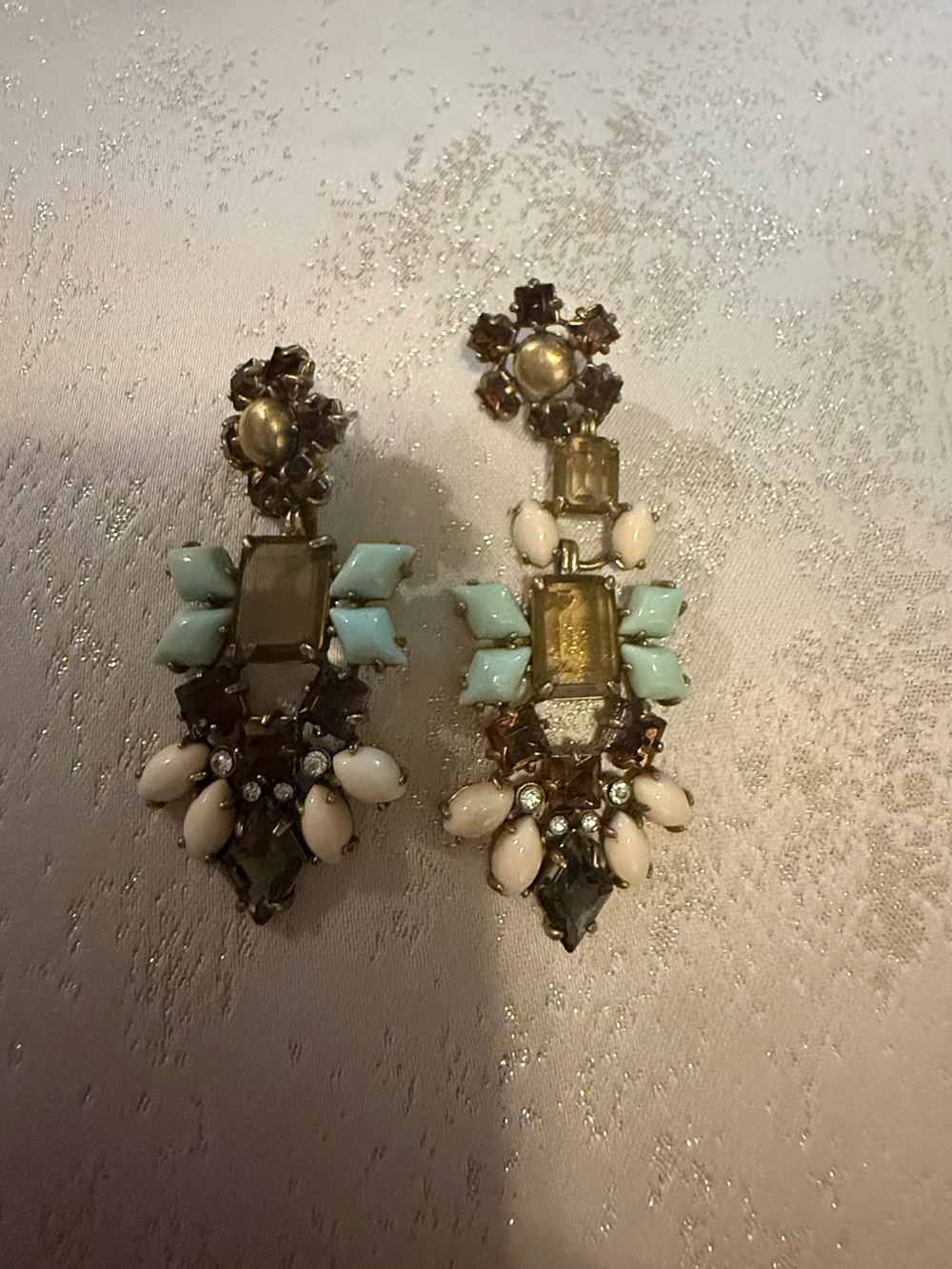 Stella & Dot Statement Drop Earrings can be worn 4 different ways - Picture 7 of 7